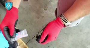 Εντοπισμός και κατάσχεση πενήντα τεσσάρων κιλών και τριακοσίων εβδομήντα οκτώ γραμμαρίων κοκαΐνης (54.378 γρ)