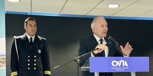 ΒΑΣΙΚΗ ΦΩΤΟ