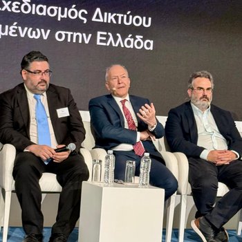 ΒΑΣΙΚΗ ΦΩΤΟ