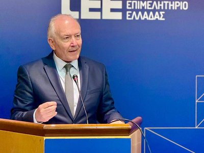 ΒΑΣΙΚΗ ΦΩΤΟ