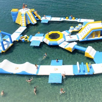 Επικαιροποίηση όρων και προϋποθέσεων εκμίσθωσης συστήματος καινοφανών θαλασσίων μέσων αναψυχής με τη γενική ονομασία «Θαλάσσια Παιδική Χαρά»