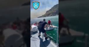 ΑΠΕΓΚΛΩΒΙΣΜΟΣ 51 ΑΤΟΜΩΝ ΑΠΟ ΠΛΣ ΜΕ ΤΗ ΣΥΝΔΡΟΜΗ 2 ΙΔΙΩΤΙΚΩΝ ΣΚΑΦΩΝ ΑΠΟ ΤΗ ΘΑΛΑΣΣΙΑ ΠΕΡΙΟΧΗ ΠΡΕΒΕΛΗ